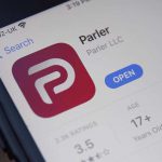 اپلیکیشن Parler چیست ؟ رقیب Twitter به اپ استور باز می‌گردد