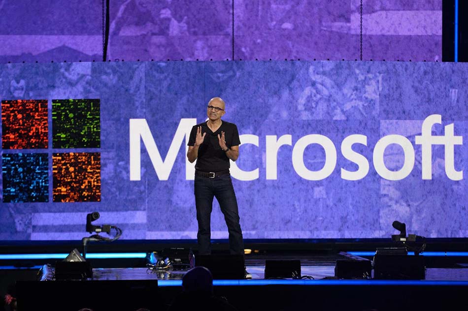 مدیر ارشد مایکروسافت شیوه جدید رهبری را برای دوران ترکیبی ارائه می دهد