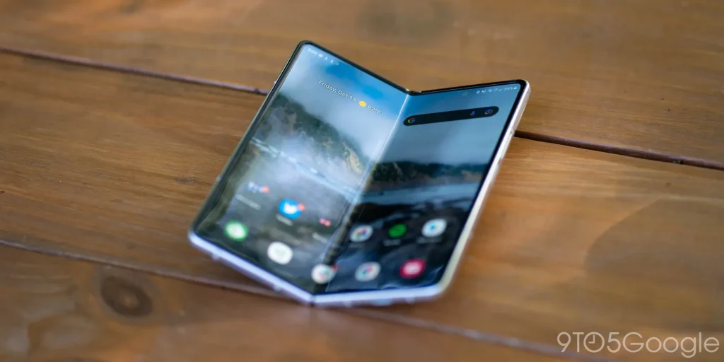گلکسی زد فولد 3 و Lenovo Tab P11