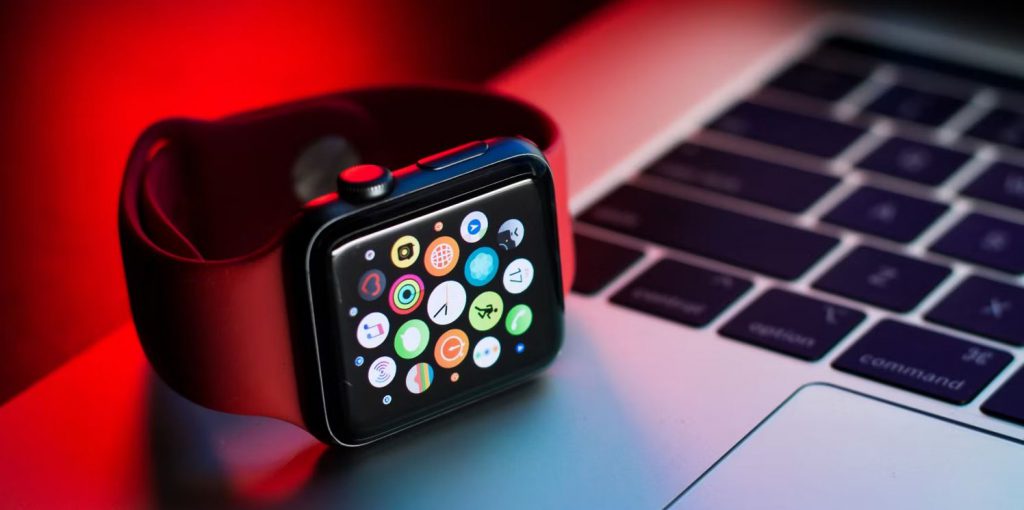 تفاوت کلیدی Samsung Galaxy Watch 4 و Apple Watch 7