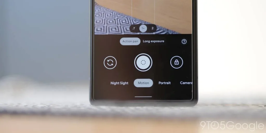Pixel 7 دوربین سلفی 4K دارد