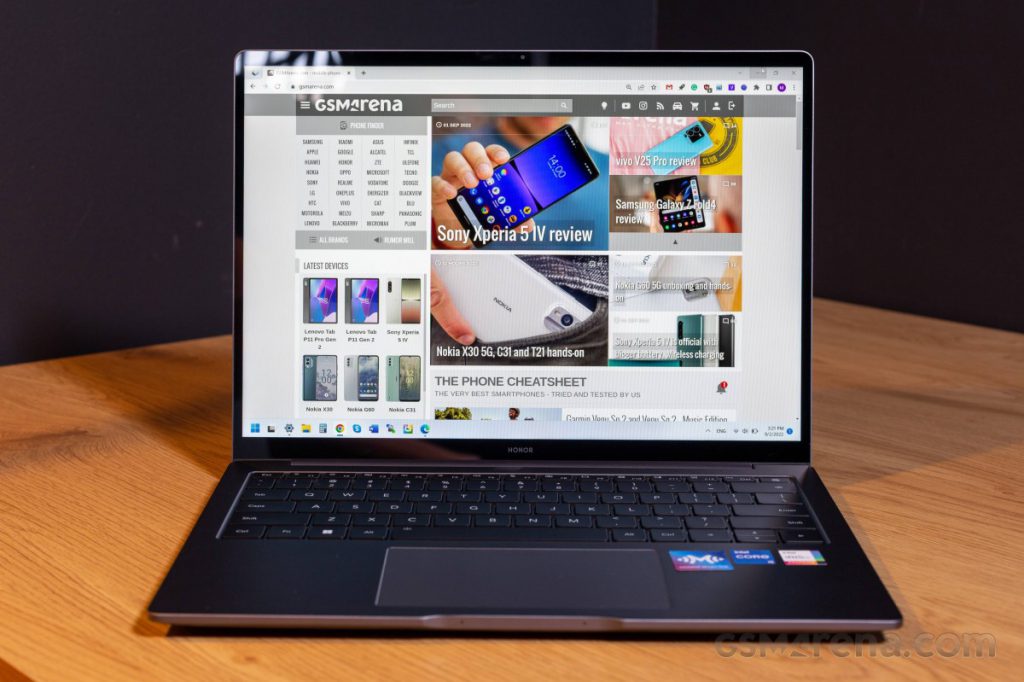 بررسی Honor MagicBook 14 2022