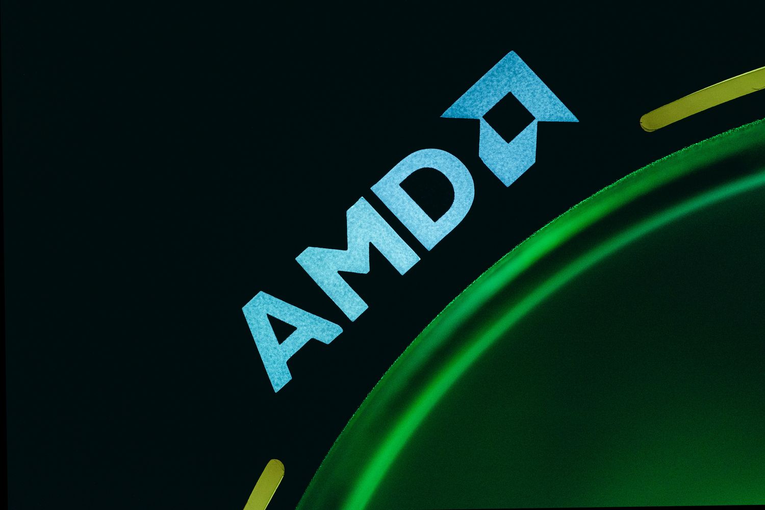 بررسی AMD Zen 4
