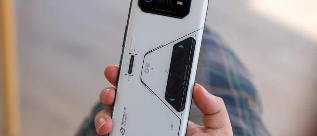 تست ظرفیت خمیدگی Asus ROG Phone 6 Pro