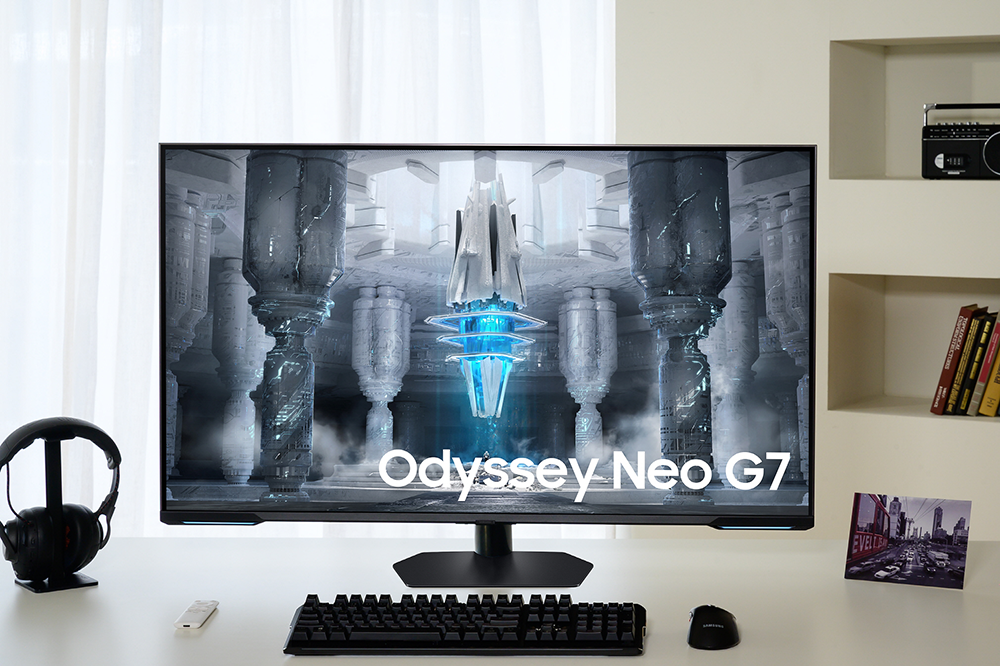مانیتور Odyssey Neo G7 سامسونگ
