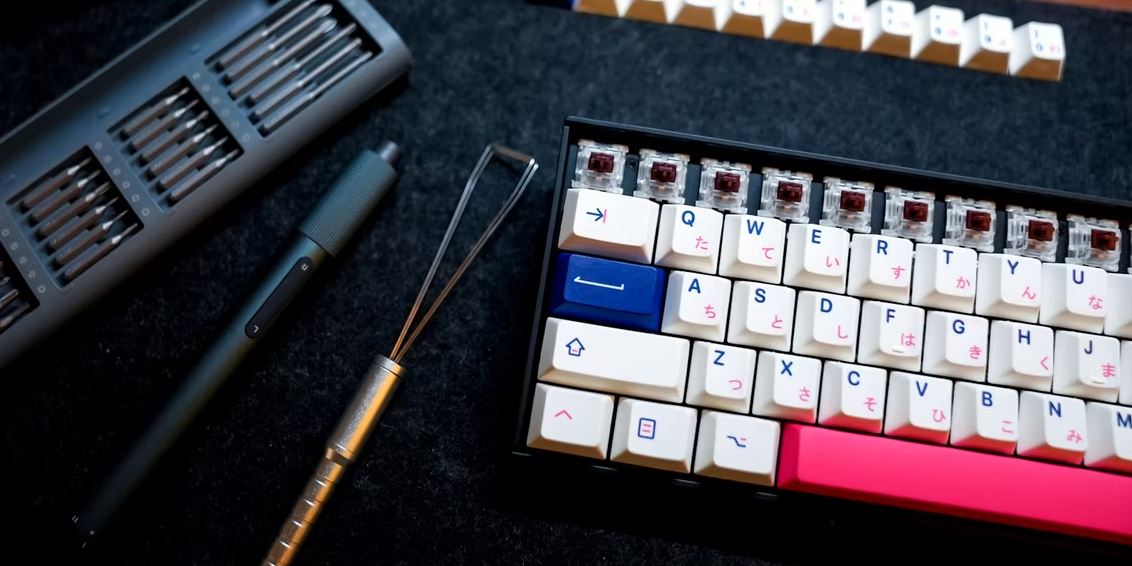 مقایسه کیبورد مکانیکی Thhock و Clack