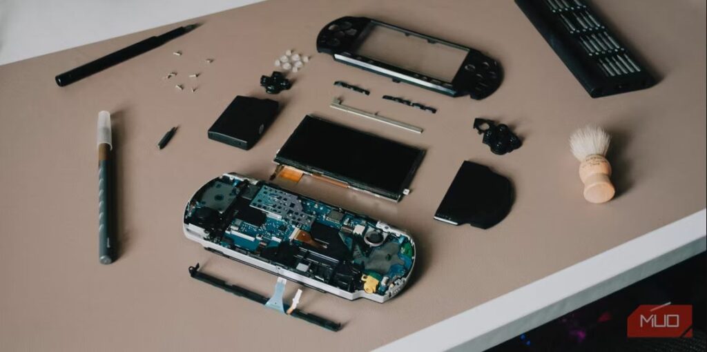 تمیز کردن PSP سونی
