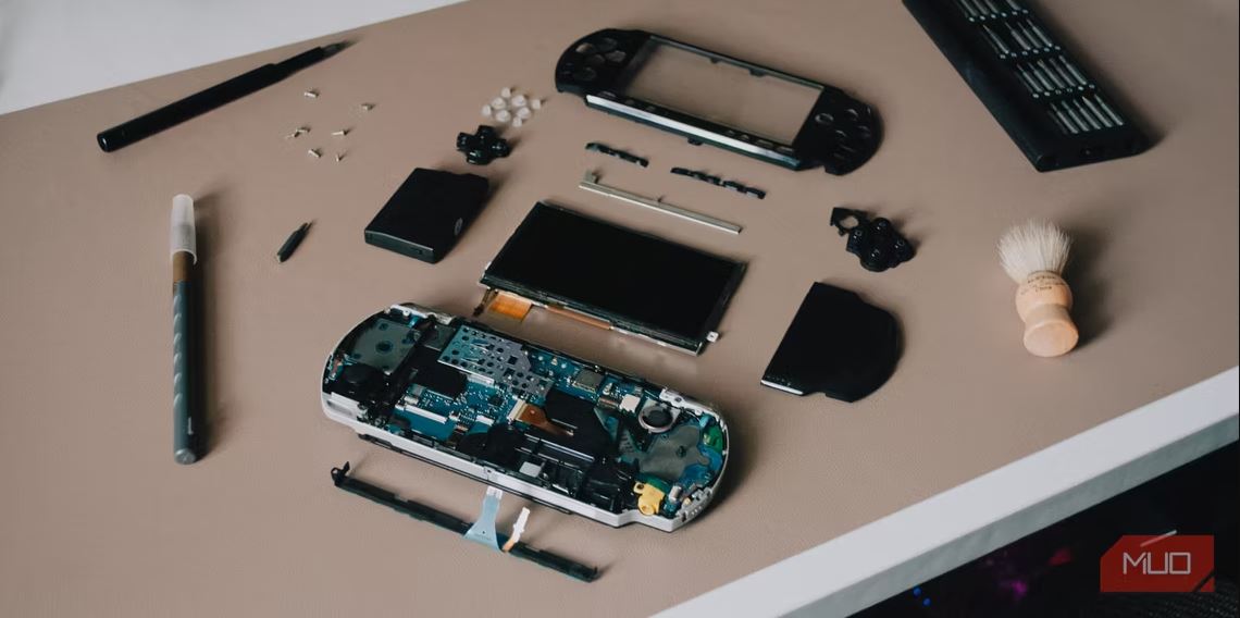 تمیز کردن PSP سونی