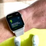 مقایسه Garmin Fenix با اپل واچ