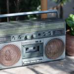 کسب درآمد از سایت Radioearn