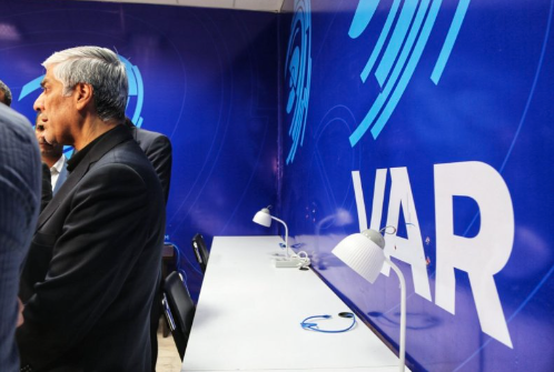 VAR به آزادی رسید