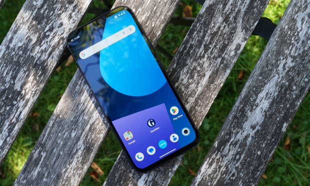 بررسی Fairphone 5