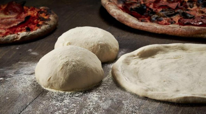 آموزش تهیه نان پیتزای ایتالیایی