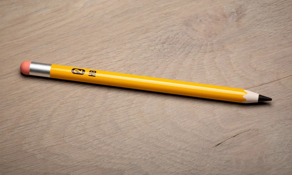 Colorware با مداد Apple Number 2