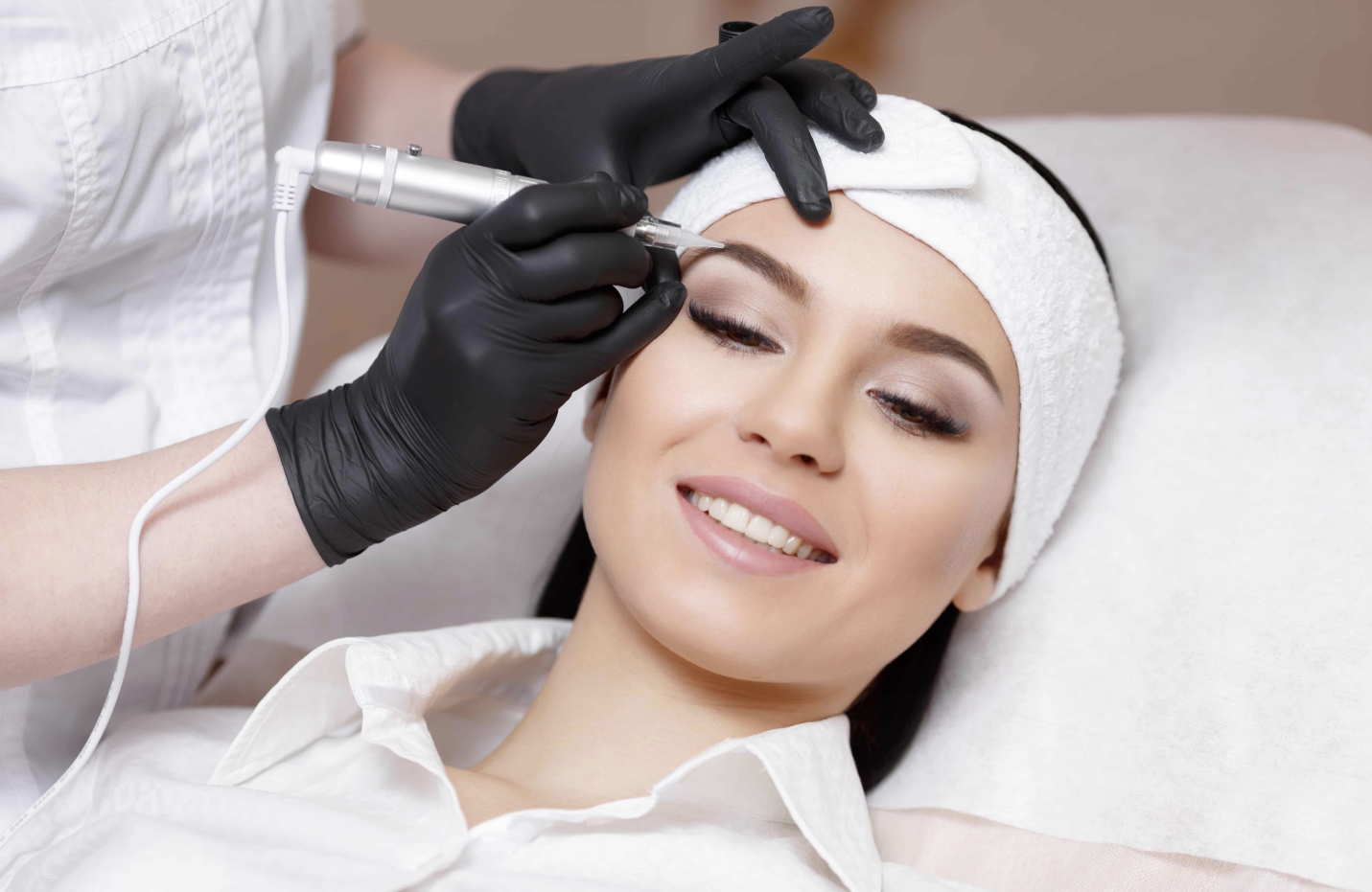 مزایا و عوارض میکروپیگمنتیشن