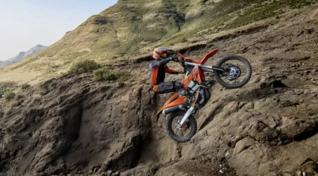 مشخصات موتور سیکلت سری EXC از KTM