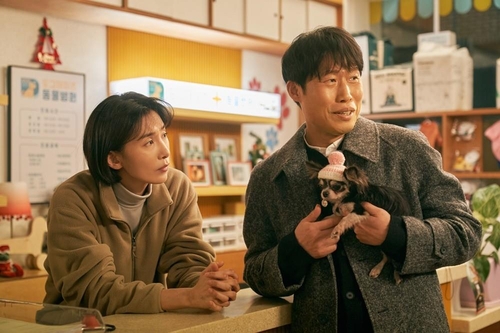نقد و بررسی فیلم Dog Days