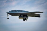 بمب‌ افکن B-2 اسپیریت