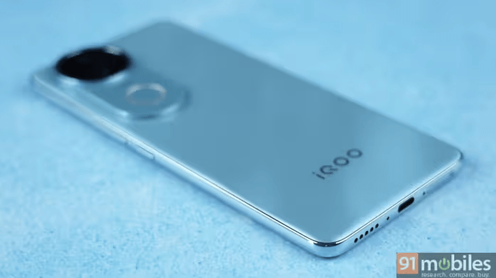 گوشی iQOO Z10R