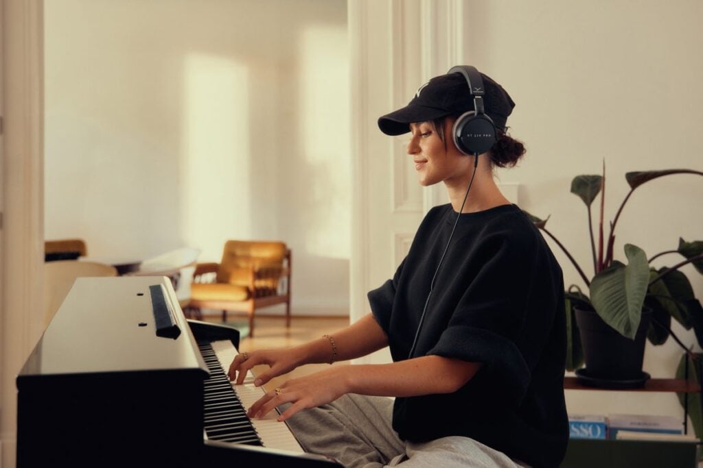 هدفون‌ Beyerdynamic DT 270 PRO