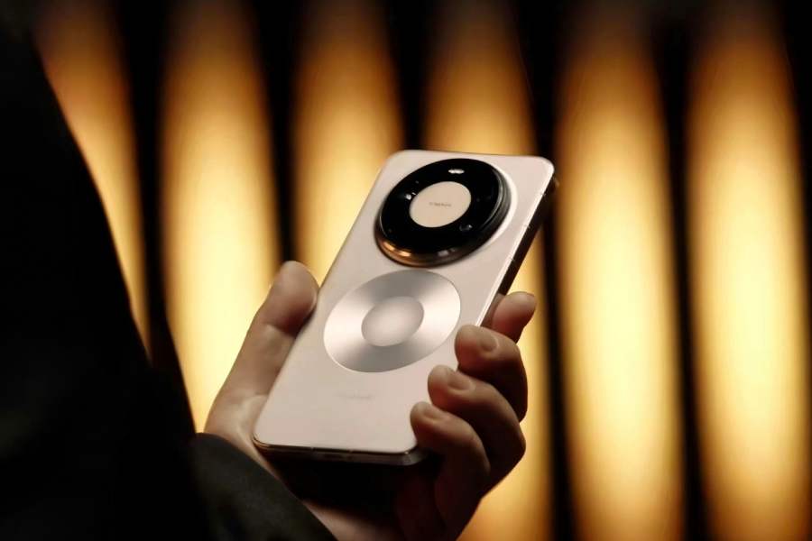 سری Huawei Mate 80