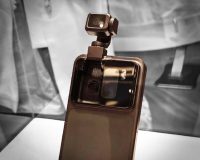 گوشی رباتیک آنر