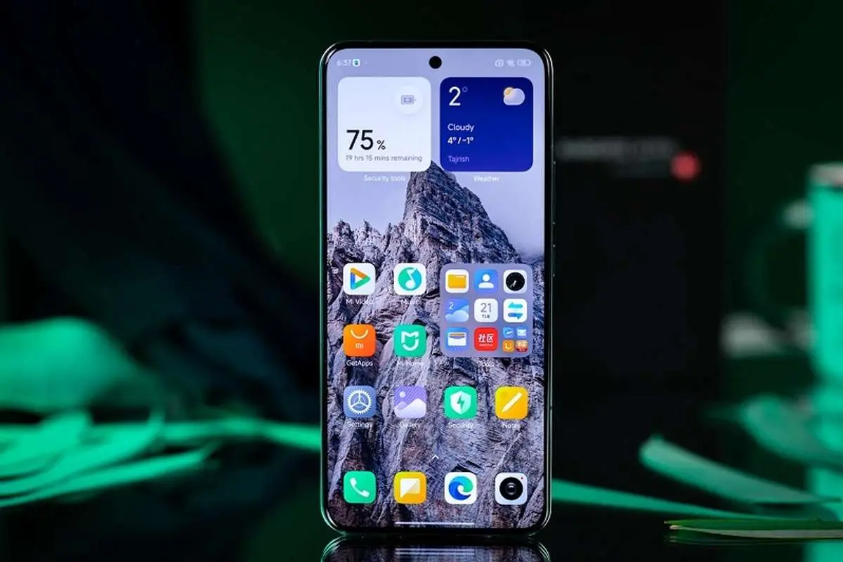 گوشی موبایل ۲۵ آذر ۱۴۰۴