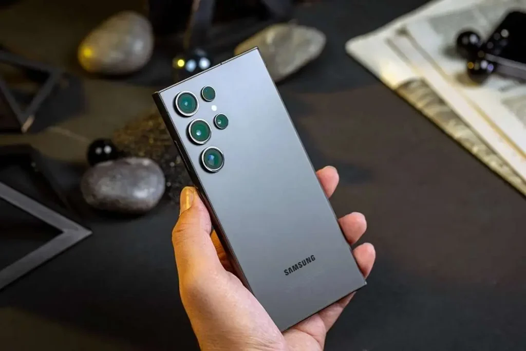 قیمت گوشی موبایل ۱۳ بهمن ۱۴۰۴